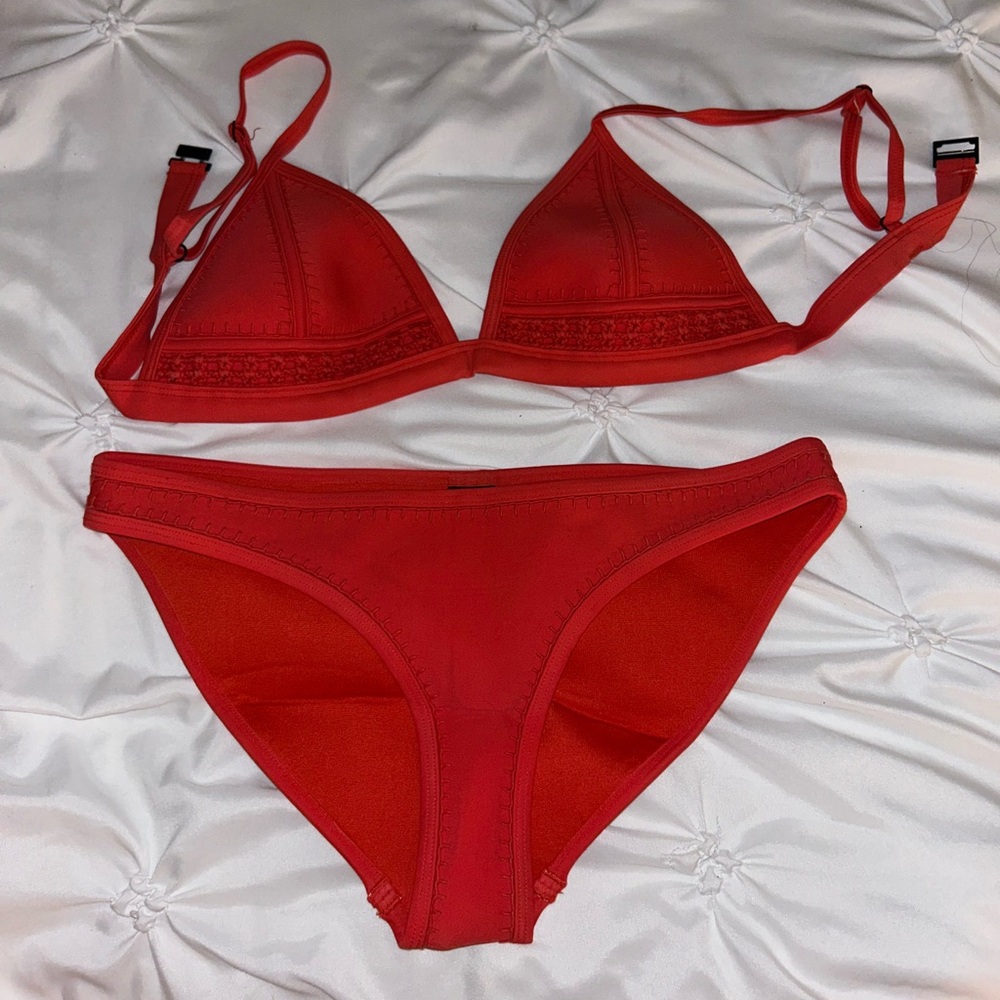Triangl Gigi red velvet bikini